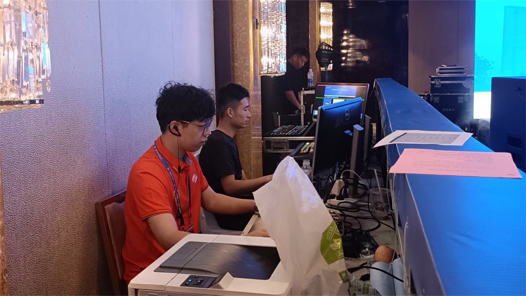 һ˶ڶCCFӼйӼҵɹٰ